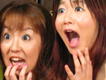 驚く二人の女子アナ