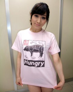 牝豚Tシャツ